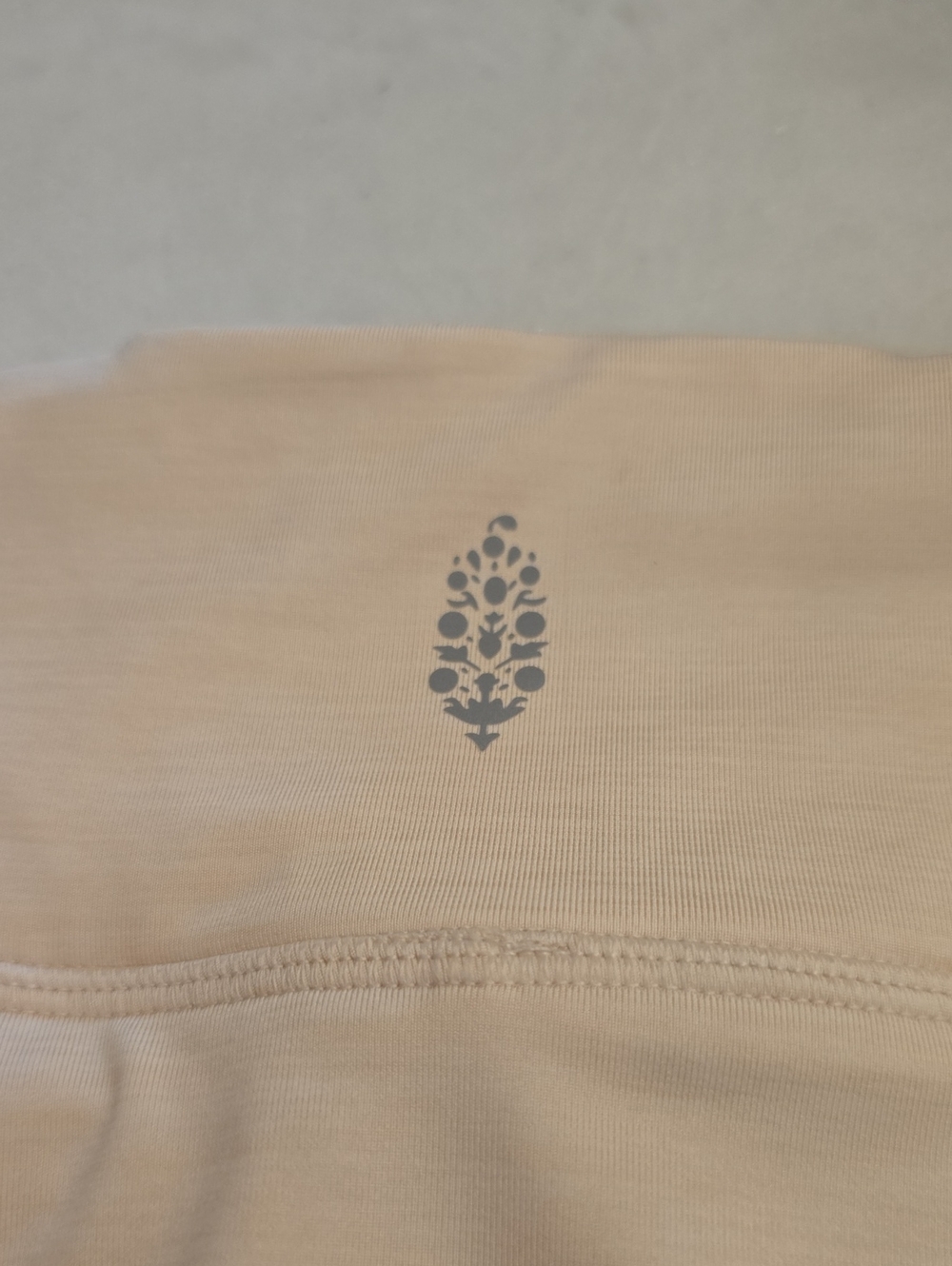 NWT FP Movement Sunrise Skort. XS - Picture 10 of 12
